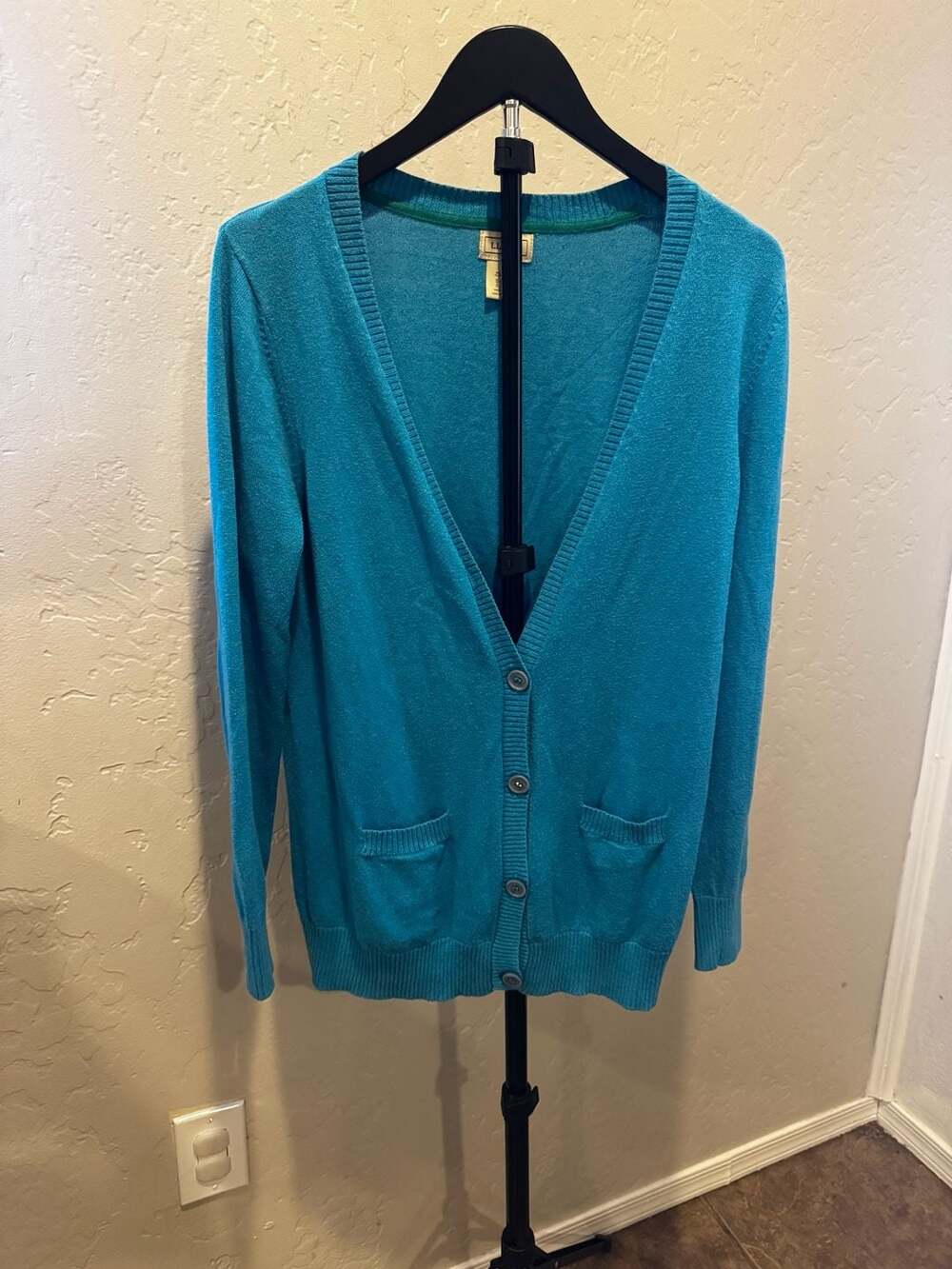 L.L.Bean Women's Cotton Cashmere Blend V-Neck Button Front Cardigan
